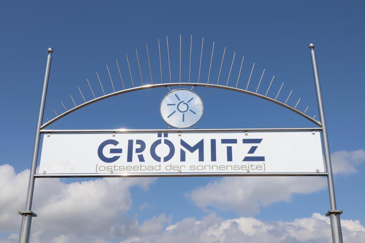 Ferienwohnungen Im Haus Strandburg Grömitz Esterno foto